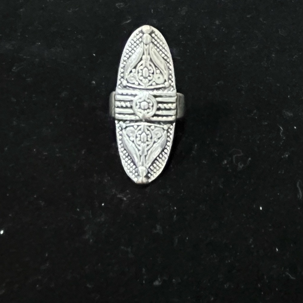 Statement ring - Picture 2 of 5